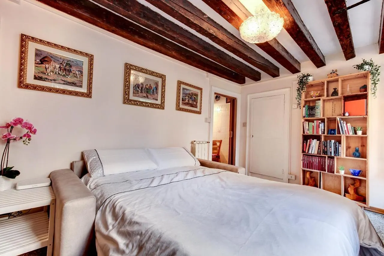 Appartamento Ca' Apostoli Venezia Italia